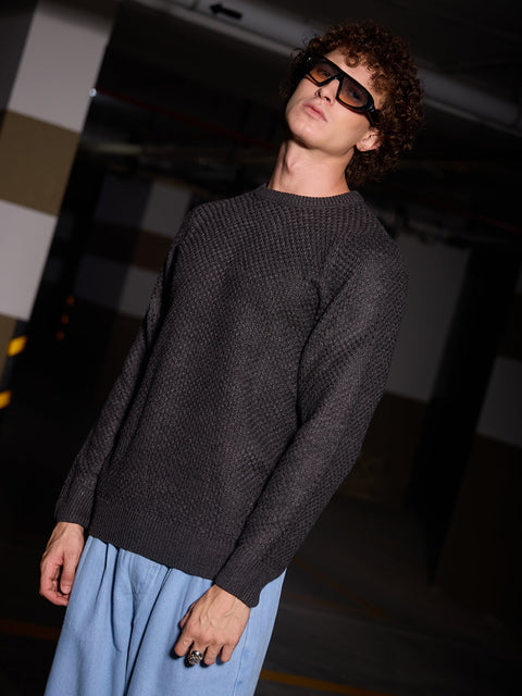 XYNG Solid Knitted Pullover Sweater