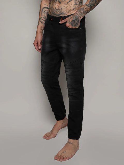 Hooked Self-Design Cinched Hem Denim Jeans