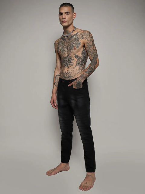 Hooked Self-Design Cinched Hem Denim Jeans