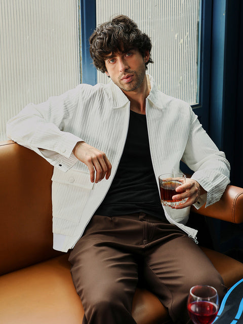 Hooked Zip-Front Crease-Tactile Jacket