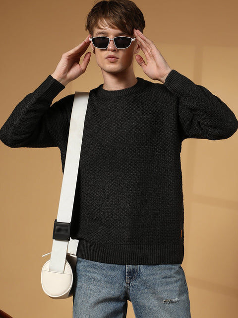 XYNG Solid Knitted Pullover Sweater