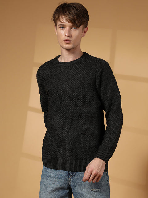 XYNG Solid Knitted Pullover Sweater