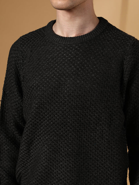 XYNG Solid Knitted Pullover Sweater