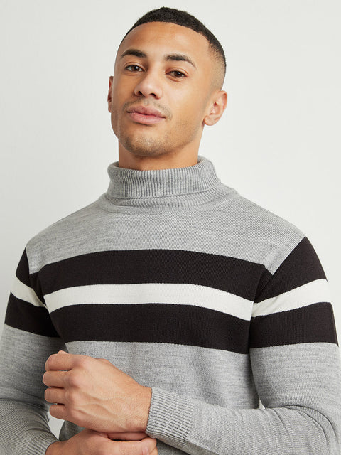 Hooked Full Sleeve Turtle Neck Sweater