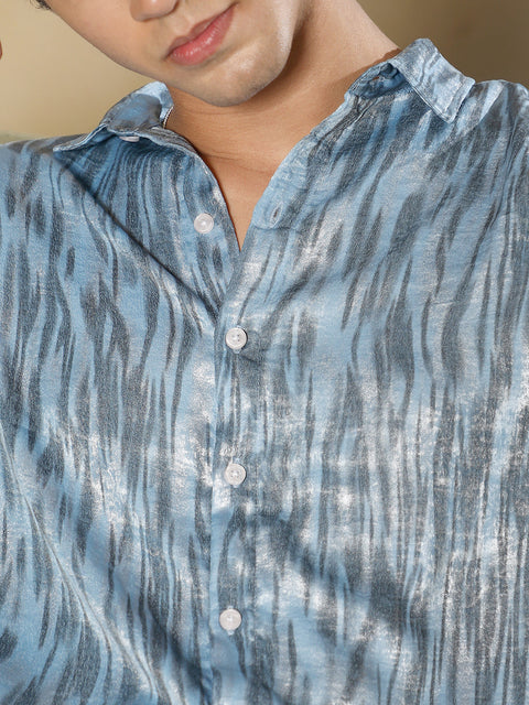 Just Be Contrast-Abstract Imprint Shirt