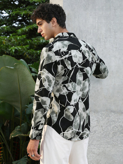 JINX Artistic-Foliage Lined Imrprint Shirt