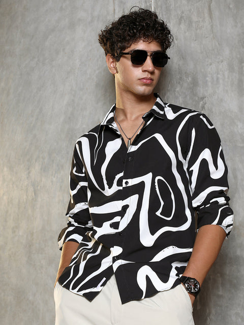 JINX Contrast-Graffiti Imprint Shirt