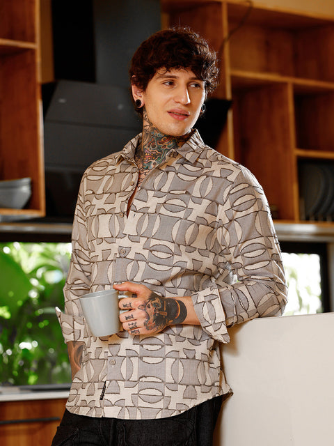 Just Be Geometric-Curve Jacquard Shirt