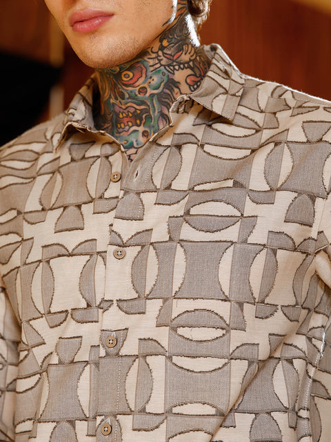 Just Be Geometric-Curve Jacquard Shirt