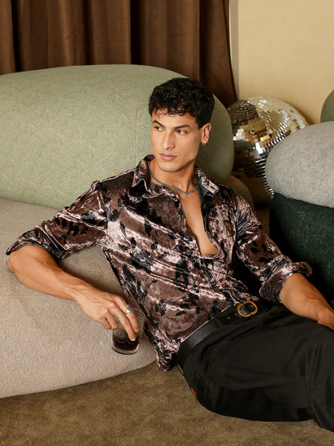 Hooked Contrast-Botanical Imprint Velvet Shirt