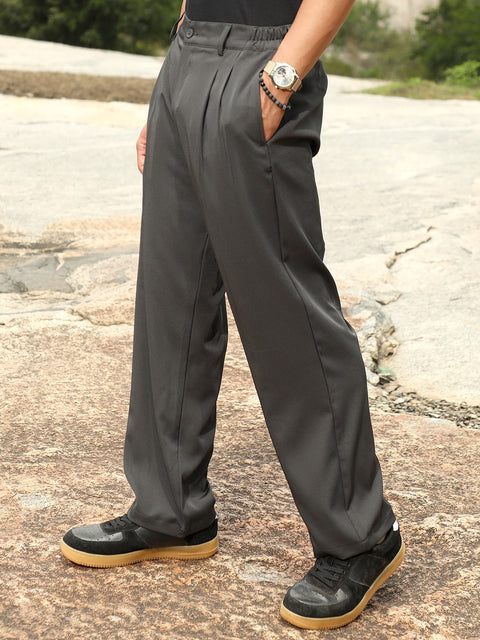 Hooked Pleated Straight-Fit Tailoured Trousers
