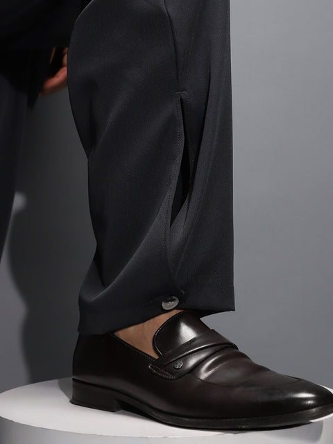 Behookd Lightweight - Pleated Cuffed Trousers