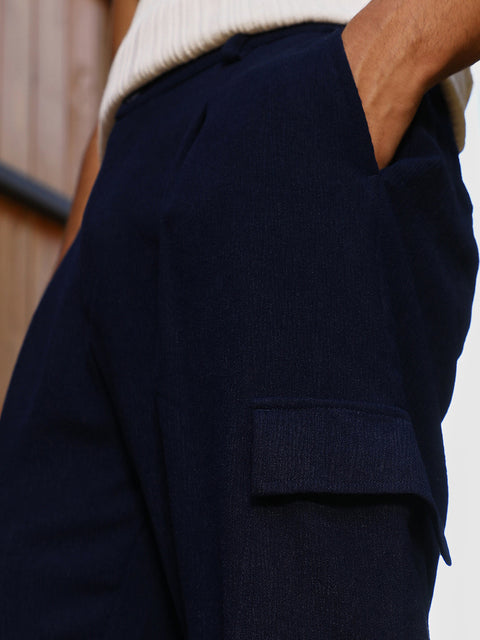 Hooked Pleated-Textured Cargo Trousers