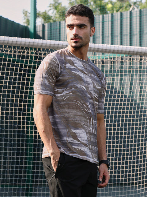 TheOddOnes Lined-Dye Activewear T-Shirt