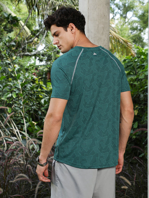 Known Emerald Green Abstract-Imprint Activewear T-Shirt
