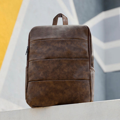 CAHOOT Men's The Daily Essential Backapack - Mocha Brown