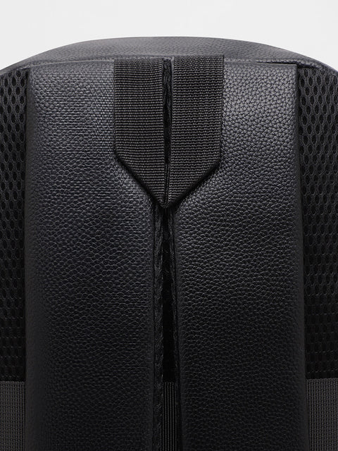 CAHOOT Men's The UrbanX Backpack - Onyx Black