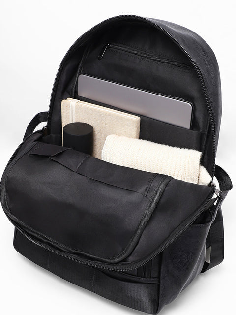 CAHOOT Men's The Globetrek Backpack - Obsidian Black