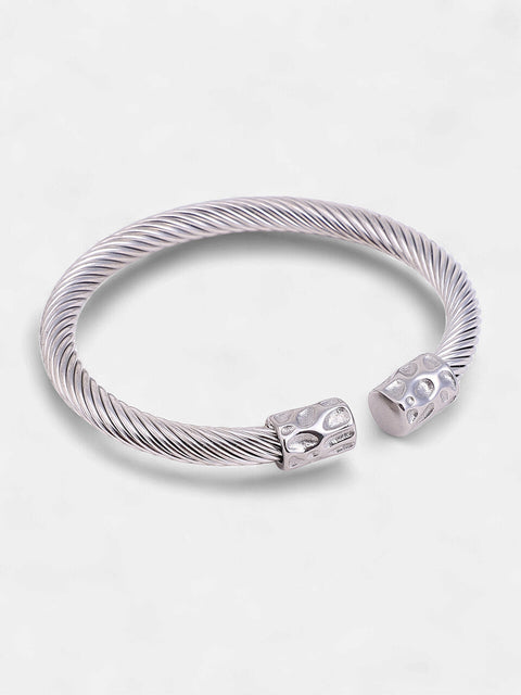 Chaos - The Hammered Cuff Bracelet - Metallic Silver