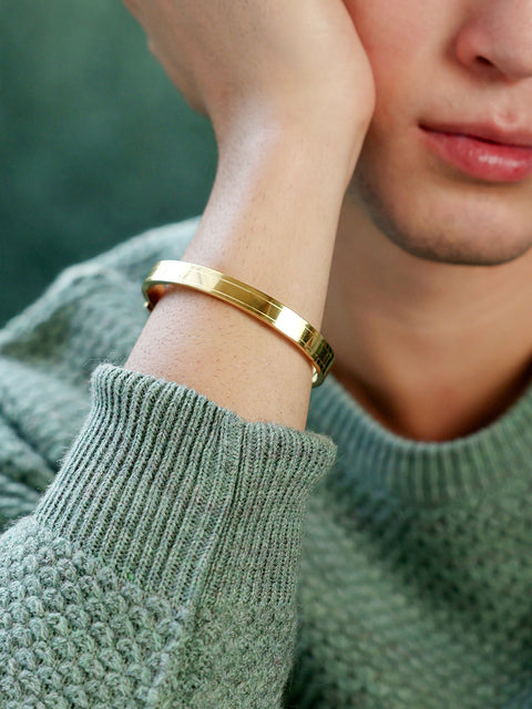 Chaos - The Halo-Lined Bangle Bracelet