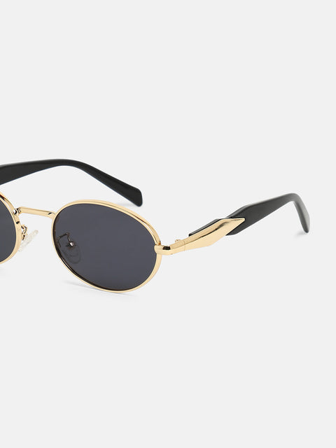 CAHOOT The Spear Oval Sunglass - Midnight Black