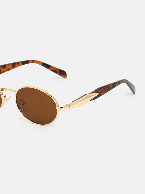 CAHOOT The Spear Oval Sunglass - Coffee Brown