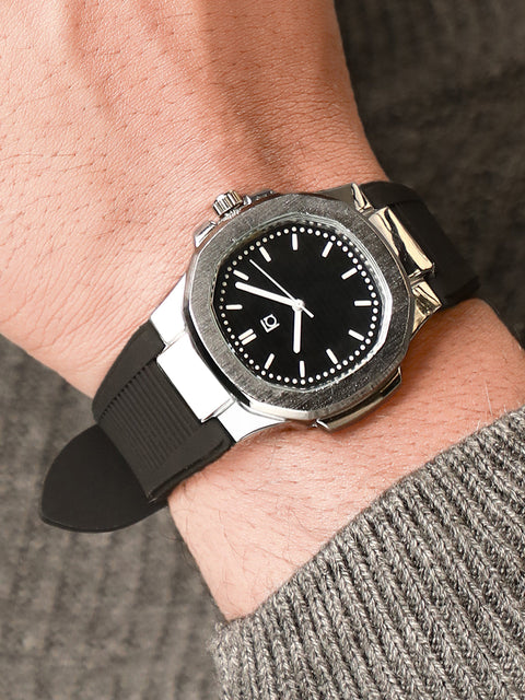 Chaos - The Luméa-Silicone Round Watch