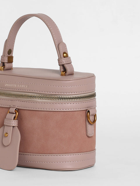 Sohi - The Velvet Oval Bucket Bag - Nude Pink