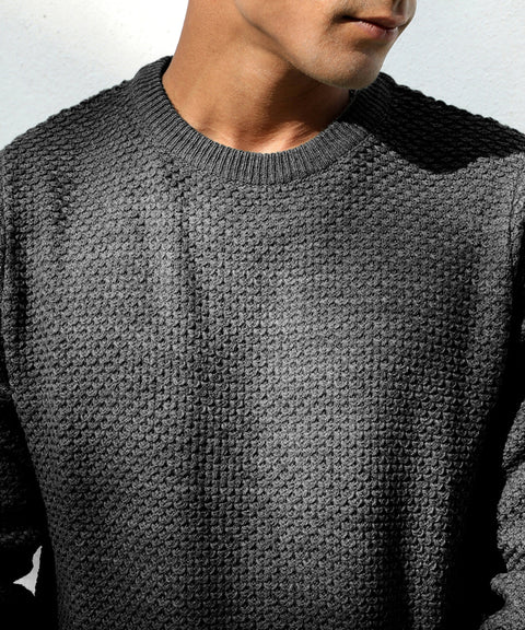 XYNG Solid Knitted Pullover Sweater