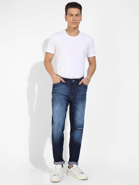 Hooked Distressed Knee Denim Jeans