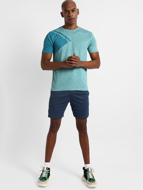 Hooked Solid Casual Shorts