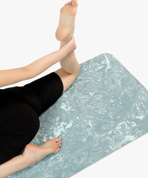 Bonhomie Yoga and Pilates Mat