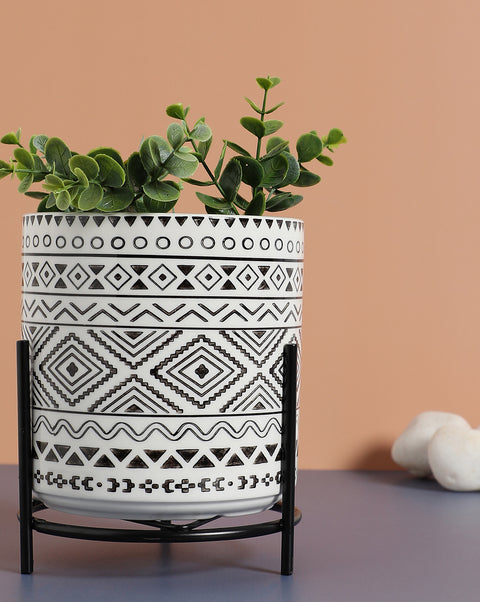 Black & White Aztec Printed Ceramic Planter With Black Metal Stand | Pack Of 1