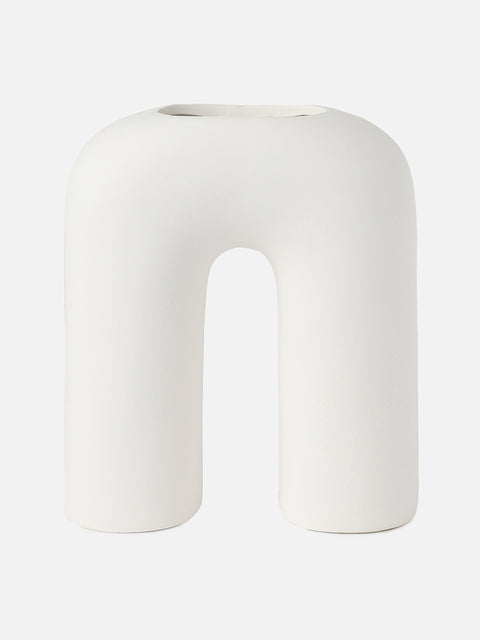 WHITE ABSTRACT SHAPED CERAMIC VASE